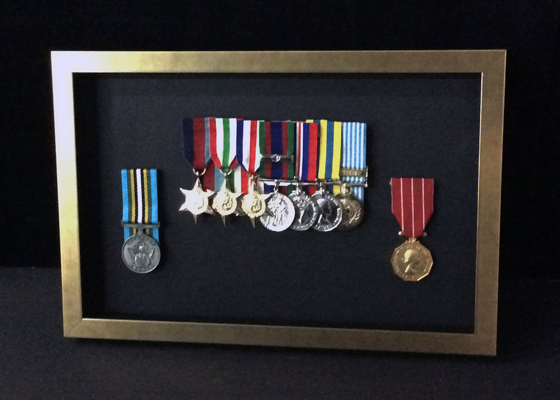 Le Frame Shoppe, framing medals