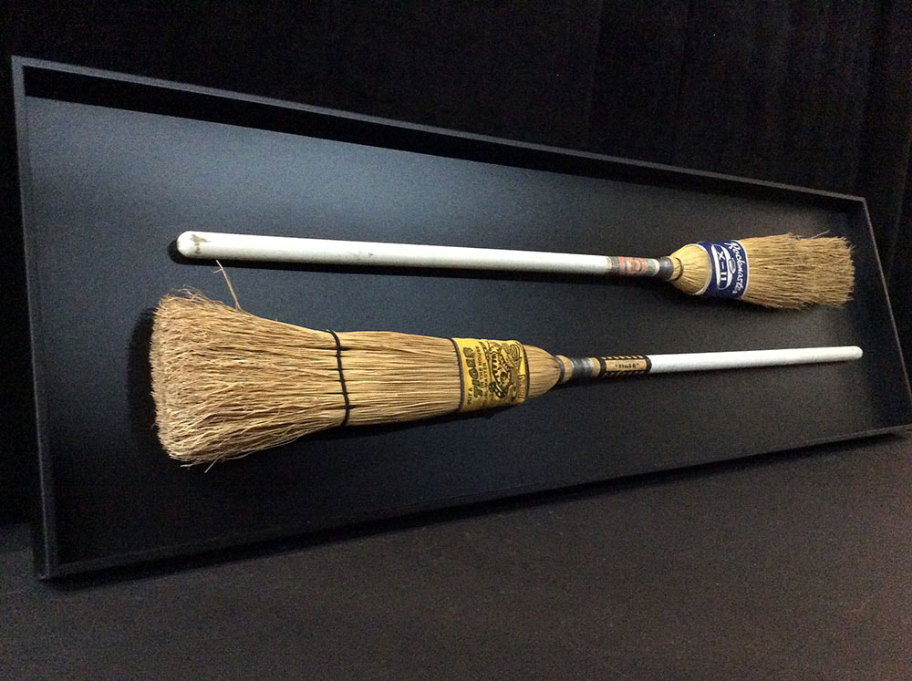 Le Frame Shoppe Blog | The curling broom project